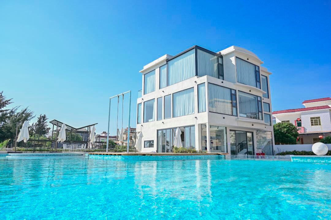 三亚圈里圈外海景民宿
