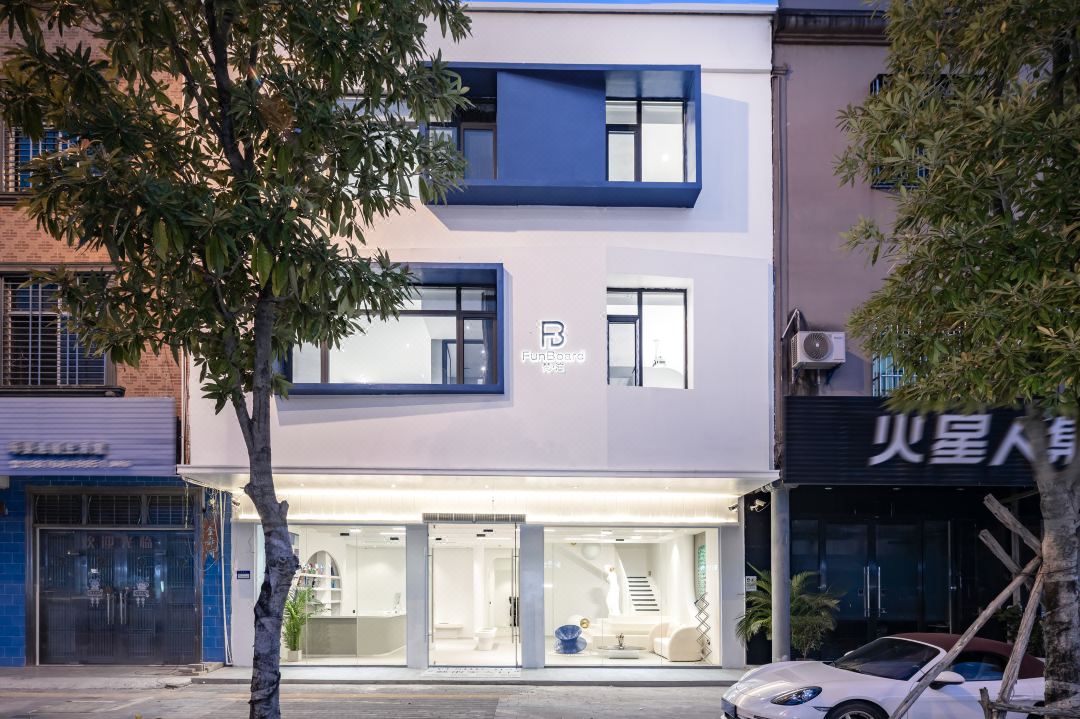 梵泊设计民宿(三亚海棠湾亚特免税城店)